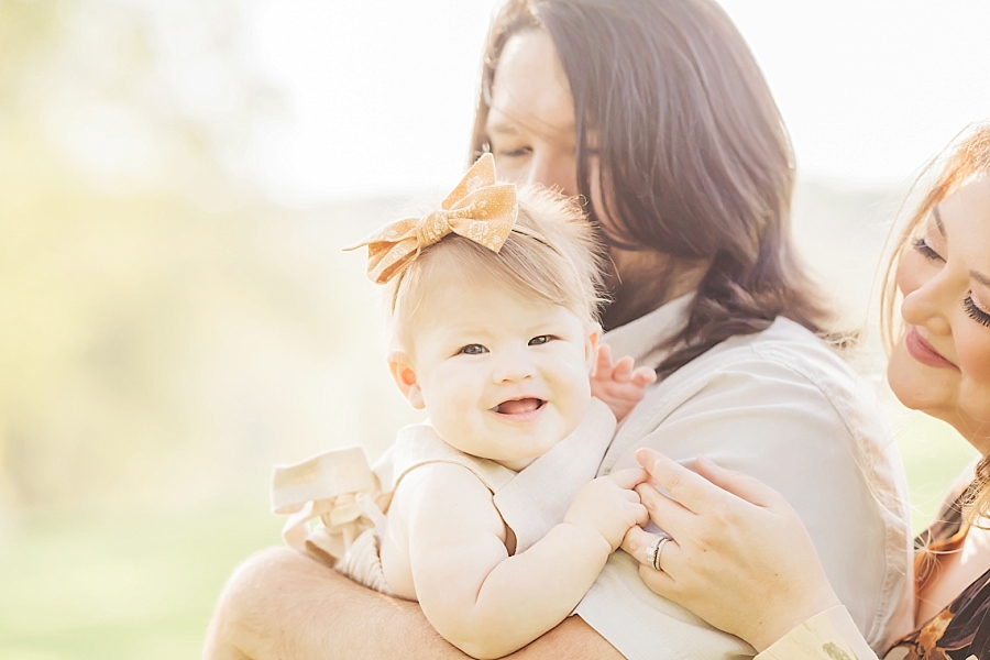 Outdoor family portraits by Petite Magnolia Photography in Wexford PA area 