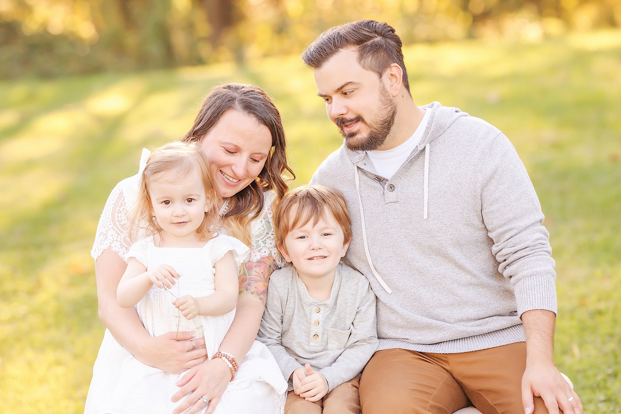 3 tips every parent should know before having family photos in Pittsburgh